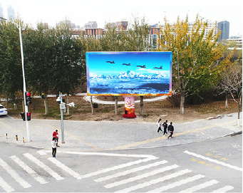 当阳户外大屏广告投放要点。